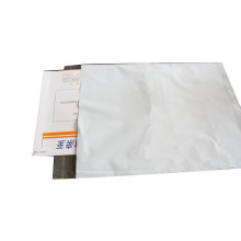 Venda quente LDPE Post Bag colorido com selo adesivo